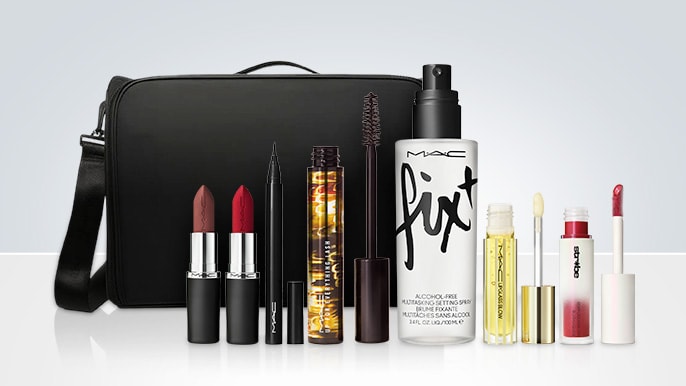 mac hyper real waterlight cream